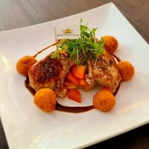 Impressionen | Hänchen mit Kroketten und Gemüse